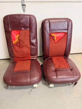 0411558-11 Cessna C-150 Pilot And Co-pilot Seat Assy Used Condition Ready For Re-covering