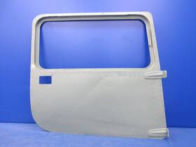 0413033-26 Cessna 150 / 150l Cabin Door Rh P/n 1024-2158