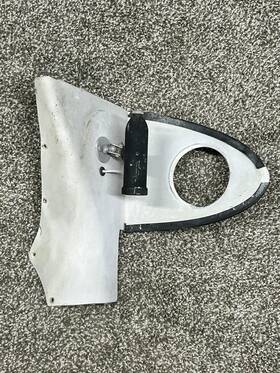 0511137-13 Cessna 0413235 172 Lh Door Post Air Inlet Shield P# 0511311-7 C-172