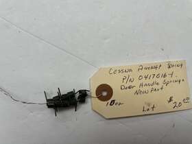 0417016-1 Cessna Door Handle Spring New