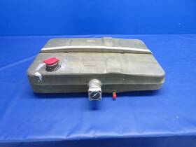 0126-2002 Cessna 0422122-3 140 Right Hand Fuel Tank 12-1/2 Gallon P/n