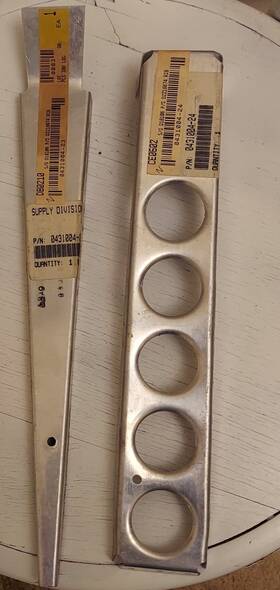0431004-24 Cessna 0431004-23 And Rib Assembly 2 Parts For Price Of 1