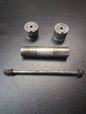 0442142-1 Cessna 150j Nose Gear Axle Tube Set
