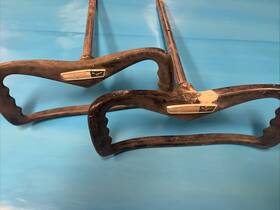 0513332-201 Cessna 172f / 172 Control Wheel Yoke Assy P/n 0221-126 Part #