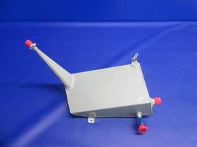 0516009-18 Cessna 172 / 172s Skyhawk Fuel Reservoir P/n 0825-811