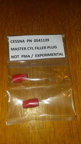 0541139 Cessna Master Cyl. Filler Plug / Vent. Pn Lot Of 2 Ea See Ipc