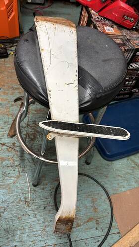 0541154-495 Cessna Landing Gear Step And Bracket P/n