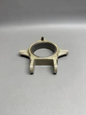 0543011-9 Cessna Nose Gear Steering Collar
