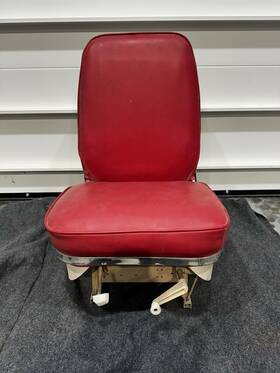 0700630-2 Cessna 182 Co-pilot Seat Vertically Adjustable