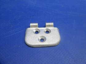 0711037-15 Cessna Upper Lh Fwd Cabin Door Hinge Half P/n Nos 0625-782