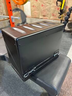 0712601 Cessna 180/182 Battery Box Assembly