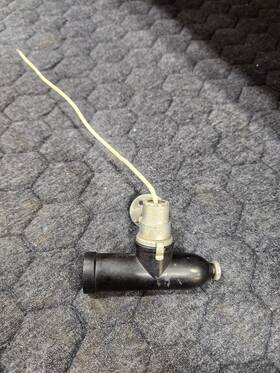 0713017-22 Cessna 170 172 180 182 185 Map Light Door Post P/n 0713017-9