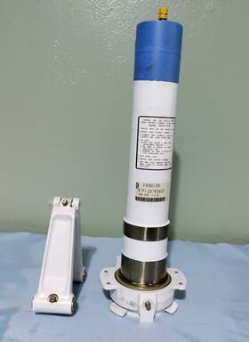 0743621-200 Cessna Nose Gear Shock Strut With Torque Link #0743621-200 N.o.s