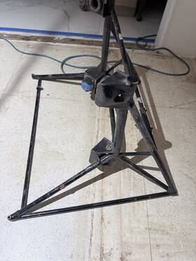 0751007-17 Cessna A185f Engine Mount