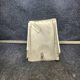 0752609-204 Cessna C182q Cowl Flap Lh Inch See Photos For Details