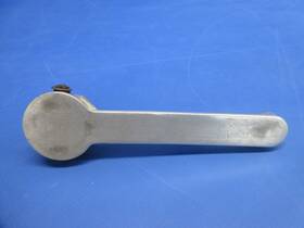 0811893-7 Cessna 310 / 310r Cabin Door Exterior Handle P/n 1124-707