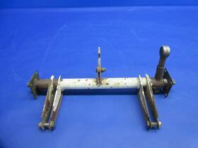 0813300-200 Cessna 310r Nose Gear Retraction Uplock Torque Tube P/n 0125-727