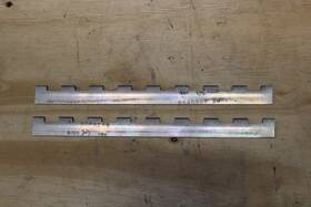 0826000-30 Cessna 2 Ea. P/n Hinge Half