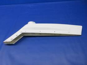 0125-2018 Cessna 0831018-6 310 / 310r Rudder Tip With Light Opening P/n