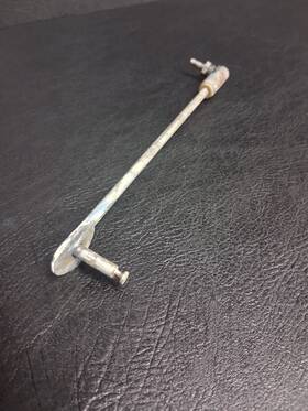 1211142-4 Cessna 177rg Baggage Door Balance / Prop Rod Pn