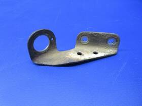 1224-1320 Cessna 1243019-2 Early 210 Nose Gear Squat Switch Bracket P/n