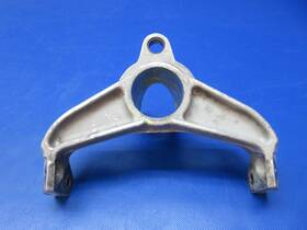 1024-1389 Cessna 1243403-4 206 Nose Gear Trunnion P/n