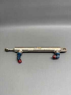 1281028-1 Cessna 210 Main Gear Door Actuator