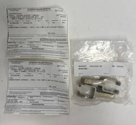 1414104-40 Cessna Lot Of 2 Aircraft Seat Roller Housing Avionics