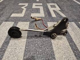 1513041-1 Cessna 337 Landing Gear Lever Pn