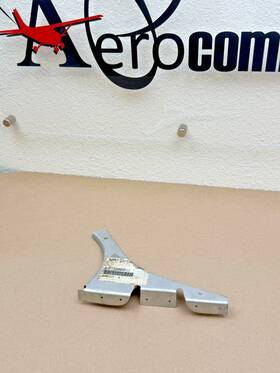 1542060-11 Cessna Bracket Hinge P/n 3371