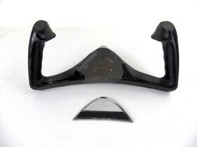 1560001-10 Cessna 182 Control Wheel Yoke