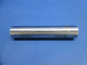 0824-1055 Cessna 1710704-1 177 / 177b Cardinal Wing Attach Dowel Pin Upper P/n