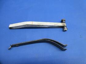 0824-1054 Cessna 1717053-3 177 / 177b Cardinal Door Stop Arm And Spring Lh P/n