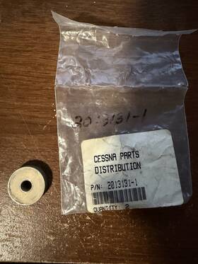 2013131-1 Cessna Lot Of 3x Spacer
