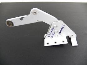 2213106-1 Cessna R182 Lh Center Nose Gear Bracket Assy