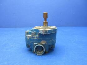 0924-1324 Cessna 2430052c Hydraulic Gear Pump P/n Core
