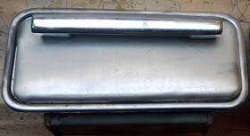 0811419-2 Cessna 310 310q T310q Ashtray Ash Receiver Large 5.5 Inch X 2.5 1.7