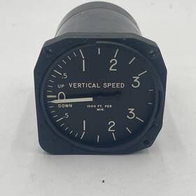 320-21-1210 Cessna Mac Leod Instruments Rate Of Climb Vertical Speed Indicator