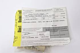 4819364-7 Cessna Citation Chart Holder Clip