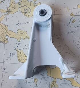 5024002-6 Cessna T310q 310 Rh Inboard Aileron Hinge Pn
