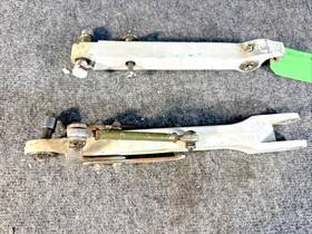 5041000-11 Cessna 5041000 11 Main Landing Gear Brace Assembly Lh Matched Set