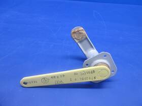 5045001-3 Cessna 310 / 310r Main Gear Door Actuator Crank Lh P/n Nos 0125-965