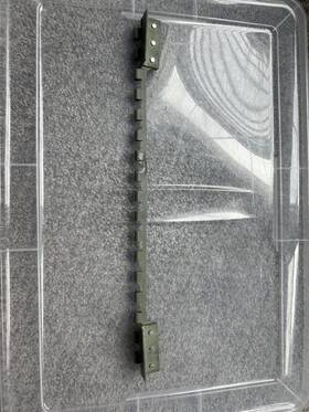 5727302-19 Cessna Hinge Assembly
