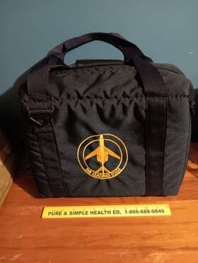 5812 Cessna Aircraft The Leading Edge Bag Cooler 5812 Cessna Aircraft The Leading Edge Bag Cooler