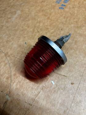 C621001-0106 Cessna 621001-0106 12v Tail Beacon Assy