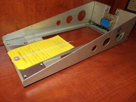 7018424-902 Cessna 560 Control Display Rack With M81659/29a2-0041