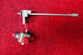 0516023-4 Cessna 9851096-5 Fuel Selector Valve With Shaft Pn 2413138-2
