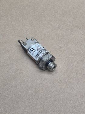 9880710-1 Cessna Pressure Switch Hydraulic Power Pack As Removed