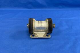Lm-420-sa30 Cessna 9912172-8 P/n Alt. 550 Top Front Engine Isolator Lm-420-sa30 Cessna 9912172-8 P/n Alt. 550 Top Front Engine Isolator