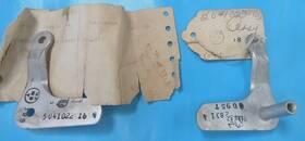 5041022-15 Cessna Aircraft 5041022-16 Twin Main Landing Gear Rt Aft And Forward Uplock Bellcrank -16